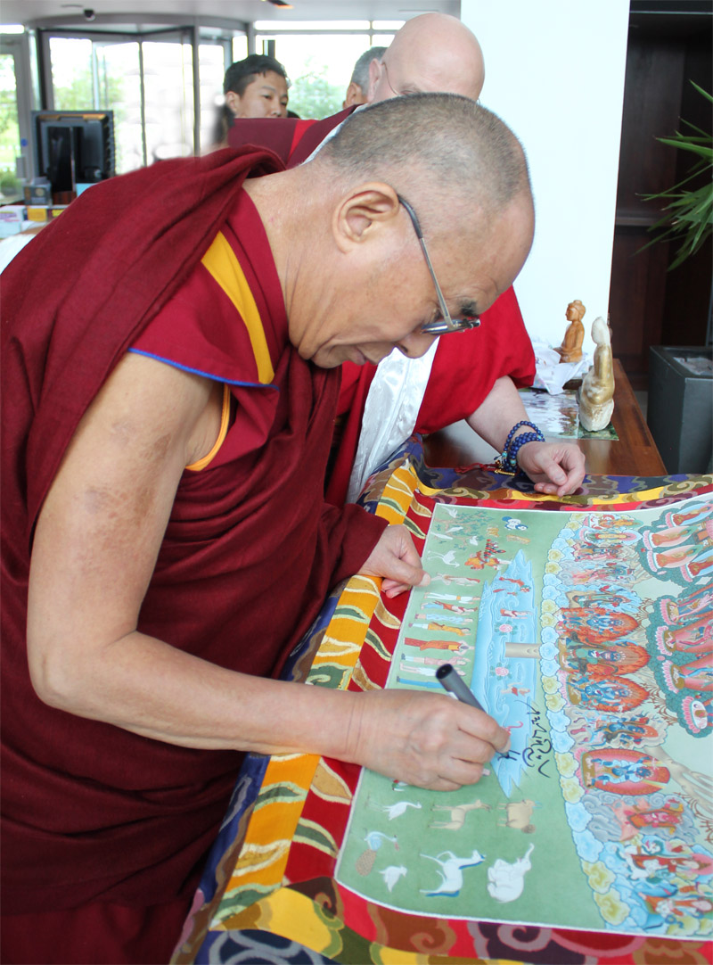 dalai-lama-2